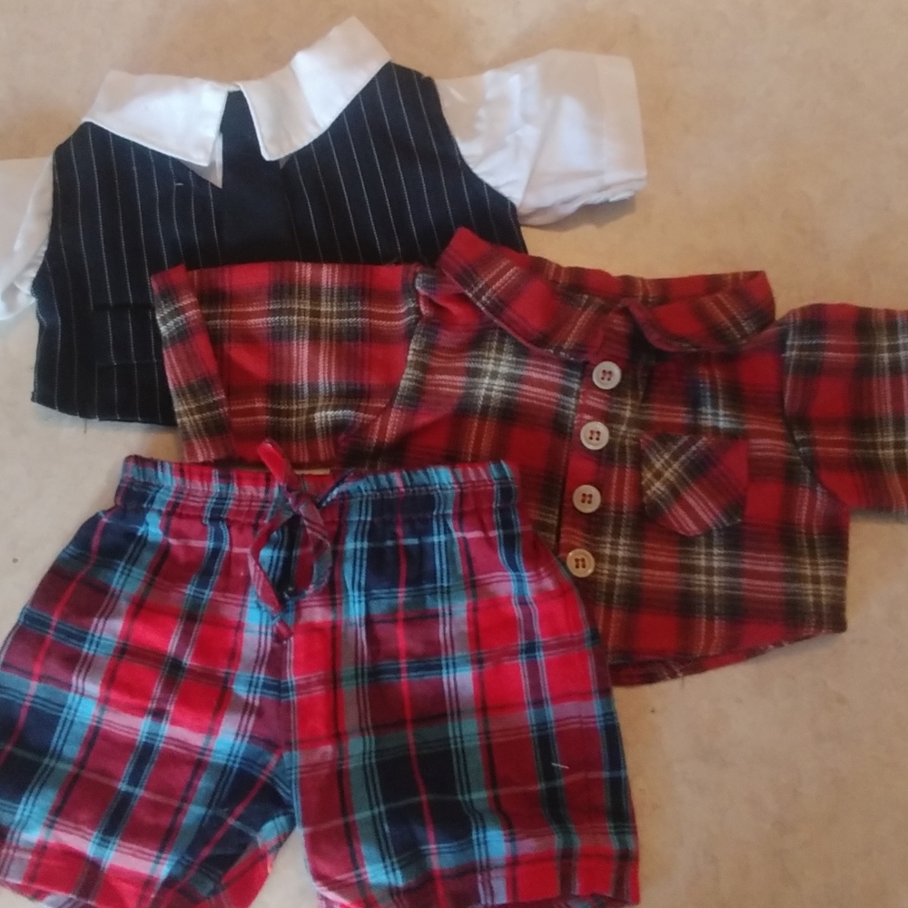 Build-A-Bear Shirts And Shorts